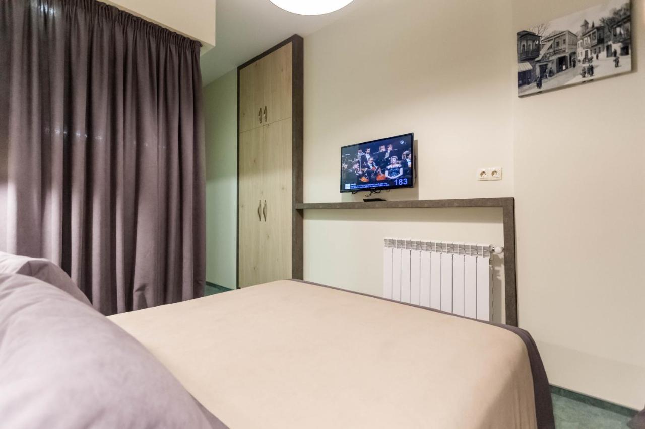 Luxury 3 Bedroom Apartment By Freedom Square City Center 第比利斯 外观 照片